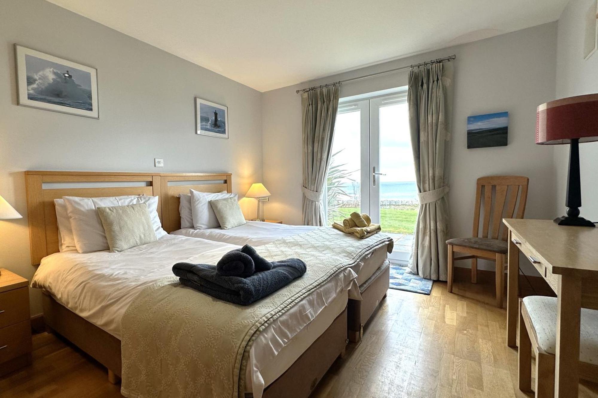 No2 The Links Apartment, Brora Eksteriør billede